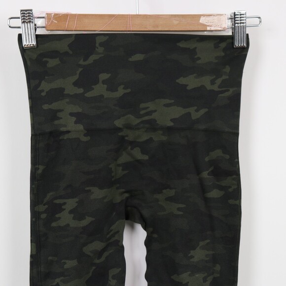 NWOT Spanx Seamless Cropped Leggings size S - Picture 6 of 10